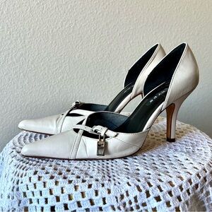 Vintage Genuine Leather White Buckle Strap pointed toe Heels